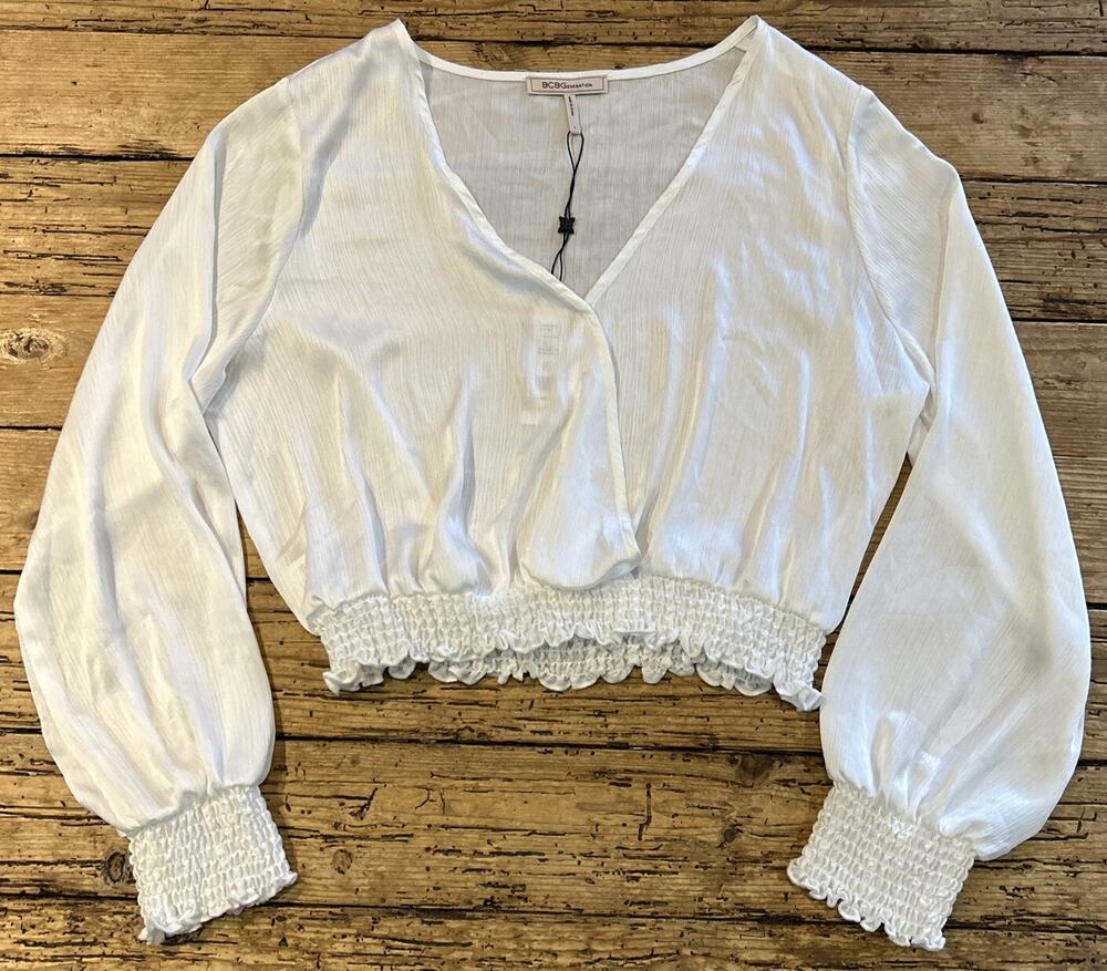 BCBGeneration Women’s White Cropped Chiffon V-Neck Blouse Size L NWT